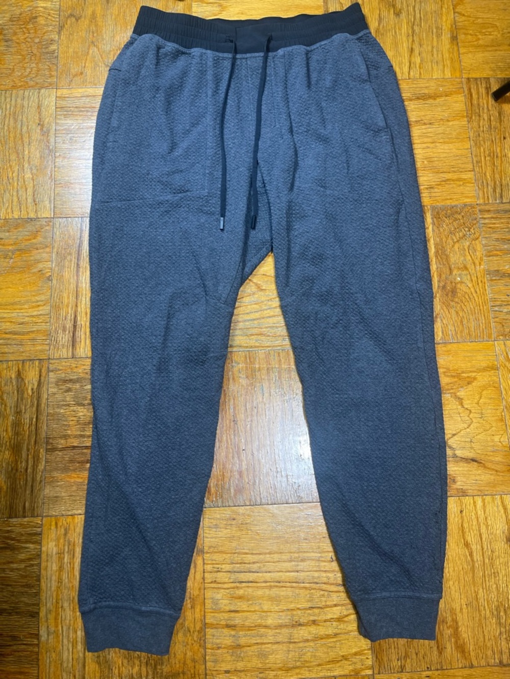 lululemon athletica Men's Charcoal Gray Jogger Sweatpants